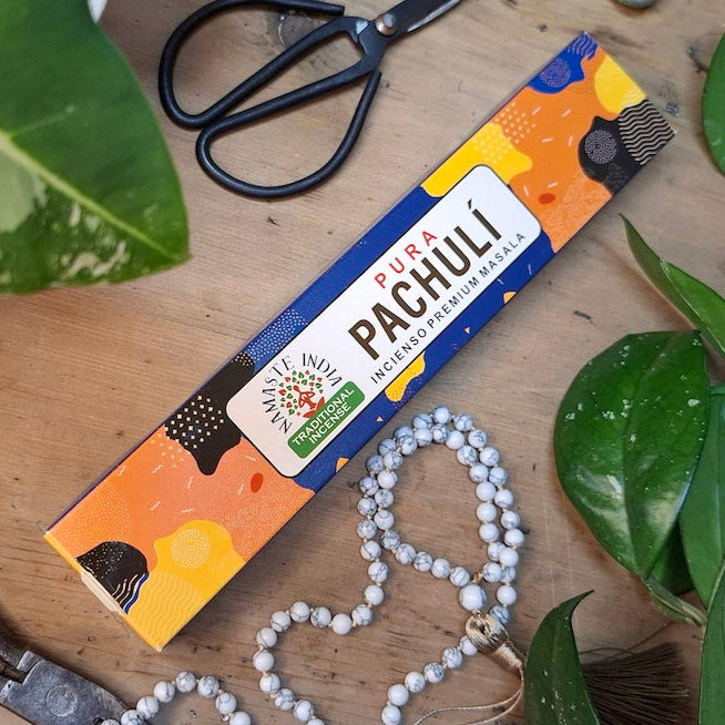 Vonné tyčinky Premium Namaste India Patchouli / Pačulí